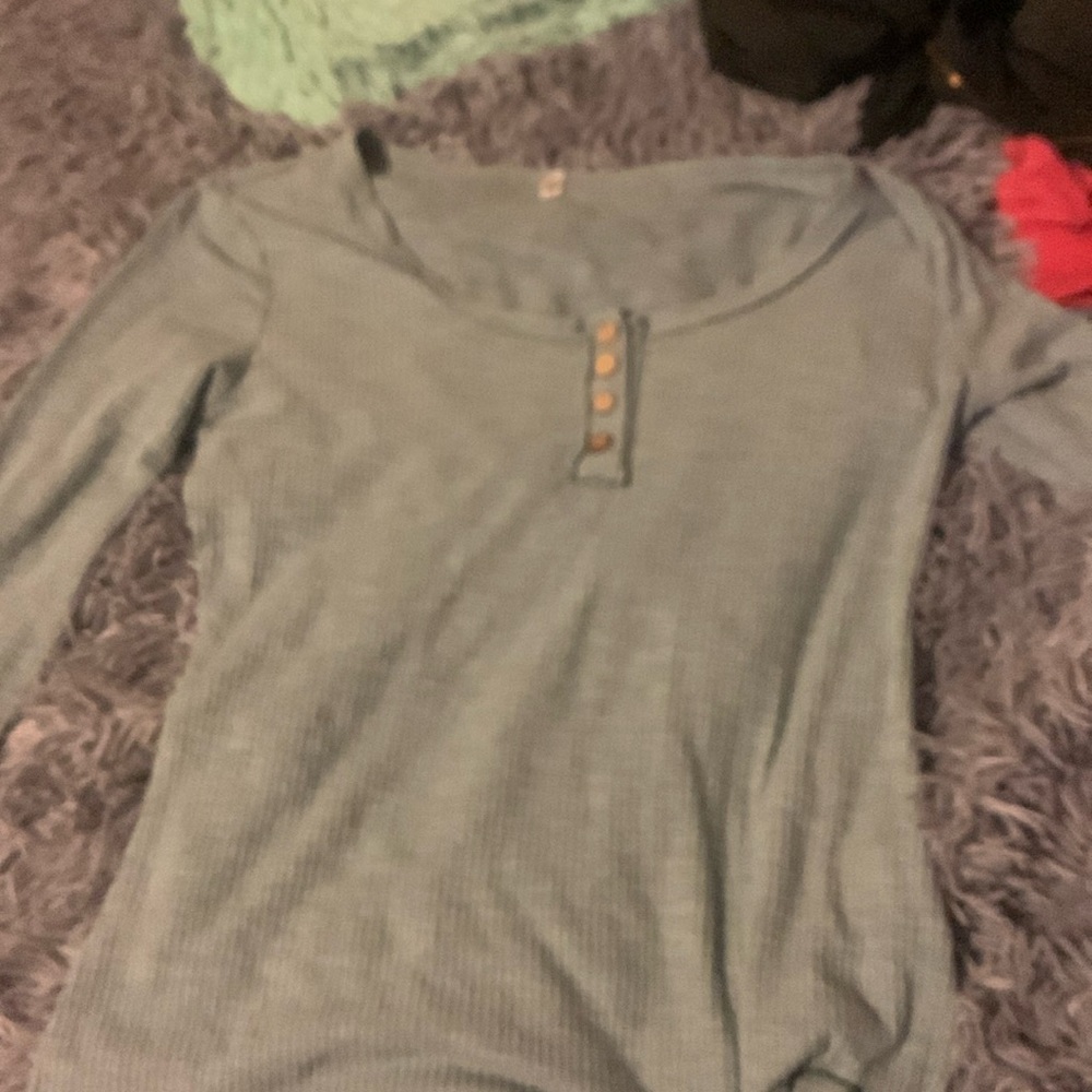 Long sleeve minty color